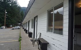 The Mighty Fraser Motel